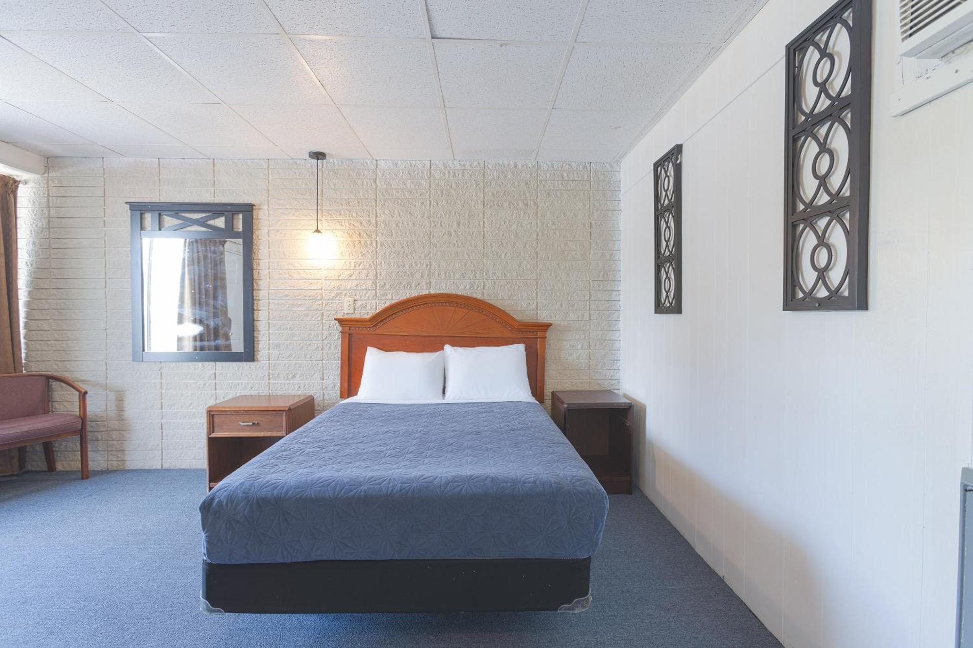 Breezewood Sonrise Inn Lincoln Hwy By Oyo מראה חיצוני תמונה