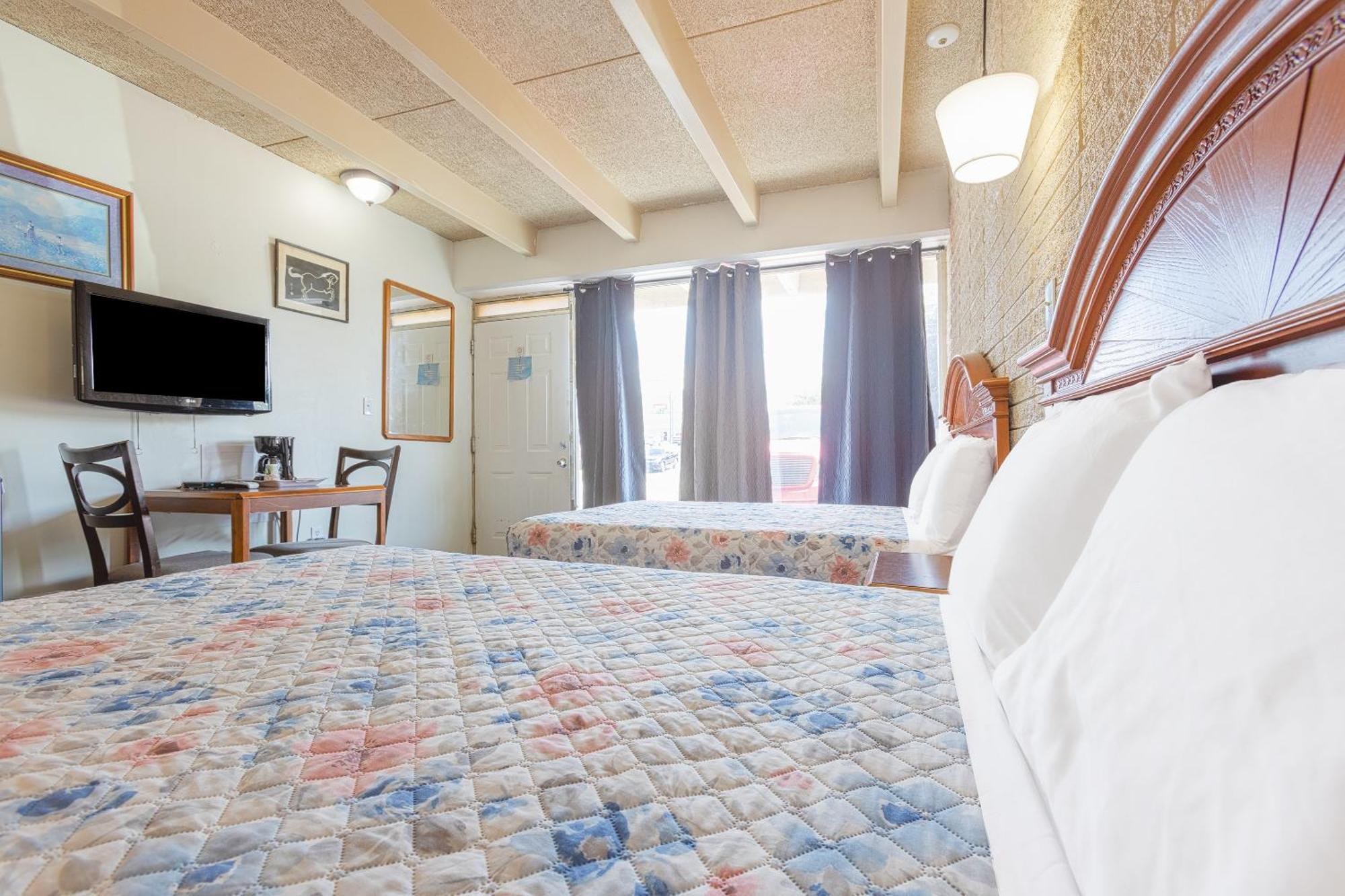 Breezewood Sonrise Inn Lincoln Hwy By Oyo מראה חיצוני תמונה